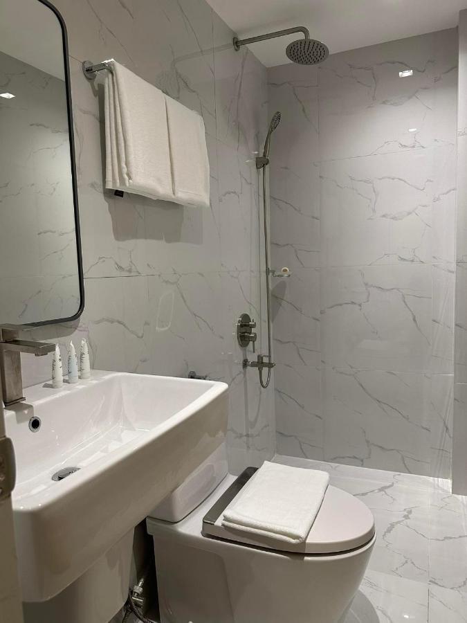West Prime Hotel Calbayog 外观 照片